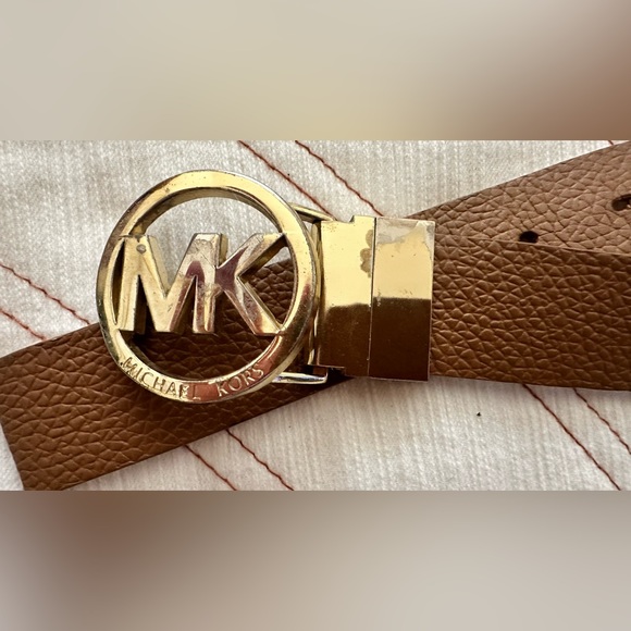 Michael Kors Reversible Belt Light Brown / Gold - Picture 4 of 4